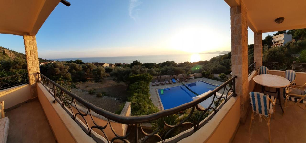 Villa Lipski Sveti Stefan Kültér fotó